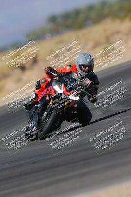 media/Nov-06-2023-Moto Forza (Mon) [[ce023d0744]]/3-Intermediate Group/Session 3 (Turn 16)/